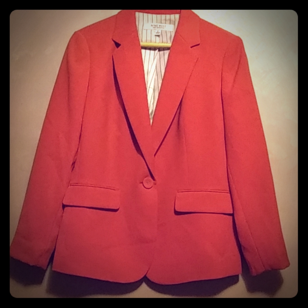Suit seperate